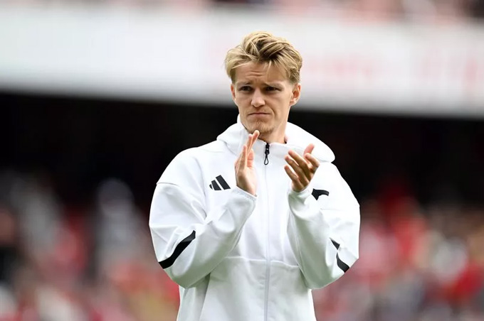 Martin Odegaard phải nghỉ dài hạn